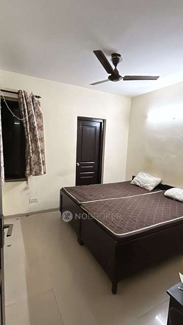 Single Room for Female In 2 BHK  In Logix Blossom County 3 In Sector-137