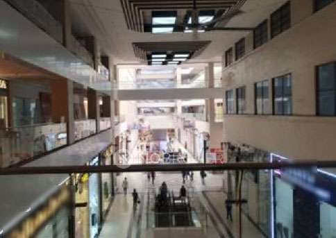 Shop in Spectrum Mall, Noida for Rent 