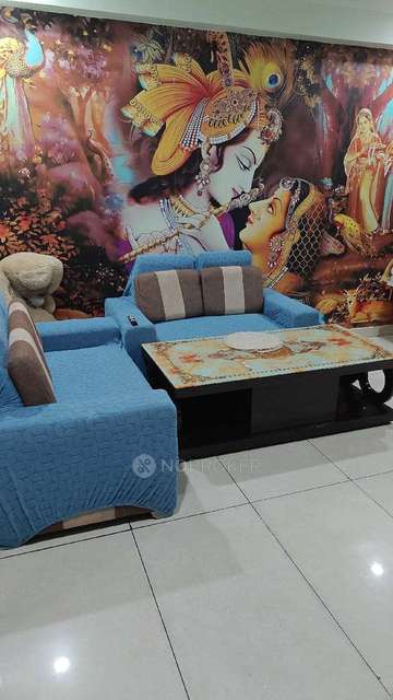 Single Room for Female In 3 BHK  In Vihaan Galaxy In Ecotech Iii