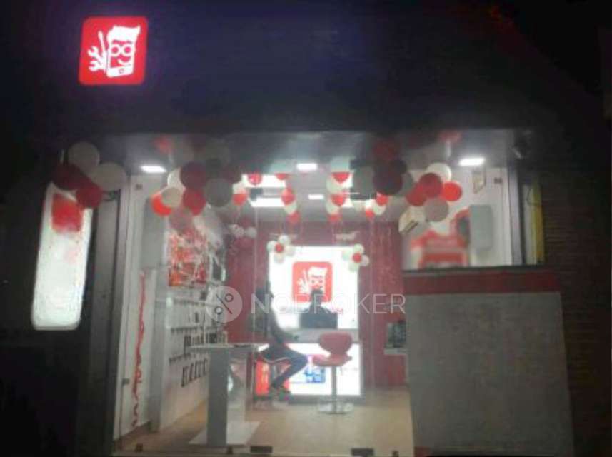 Shop in New Krishna Park, Delhi for sale 