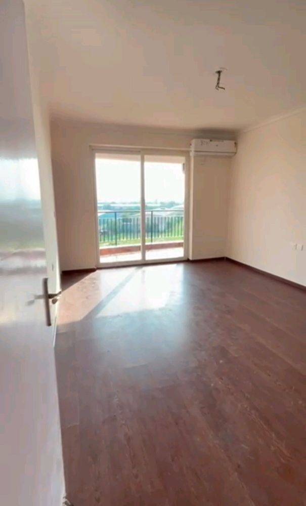 Pareena Express Heights