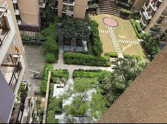 3 BHK Flat for Rent  In Royal Court