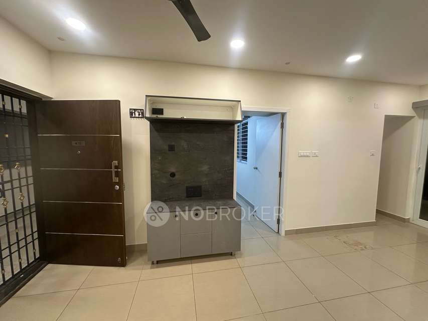 2 BHK Flat In Tvs Emerald Atrium for Rent  In Kollapakkam