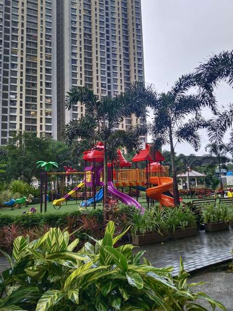 1 BHK Flat In Raymond Ten X Habitat For Sale  In Thane West