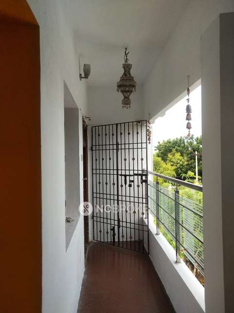 2 BHK House for Rent  In Madhavaram