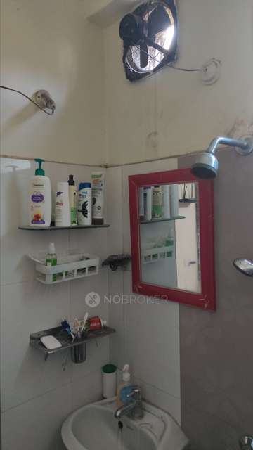 2 BHK Flat In Sri Sai Nilayam For Sale  In Yousufguda