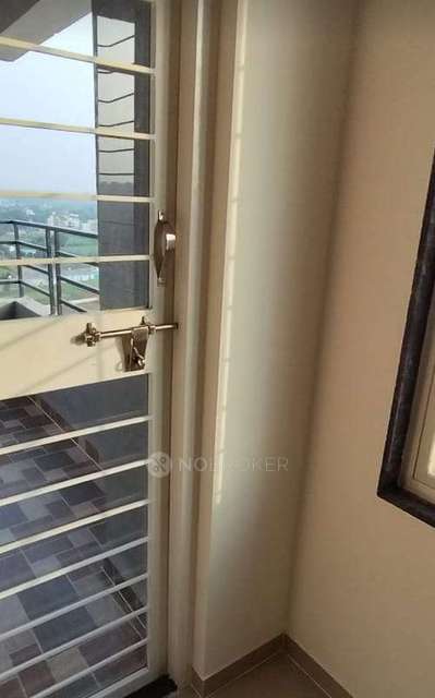 2 BHK Flat In Tanish Park For Sale  In Charholi Budruk