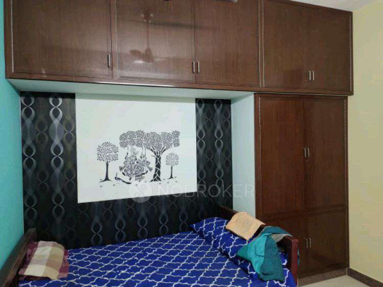 1 BHK Flat In Kumara Guru Flats, Sithalapakkam For Sale  In Sgr Mahal Ac Marriage Hall In Medavakkam, Chennai