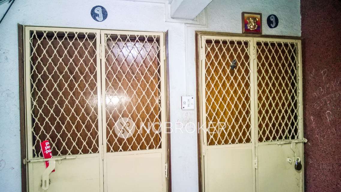 2 BHK Flat In Nirmiti Rahul Complex, Karvenagar for Rent  In Karvenagar