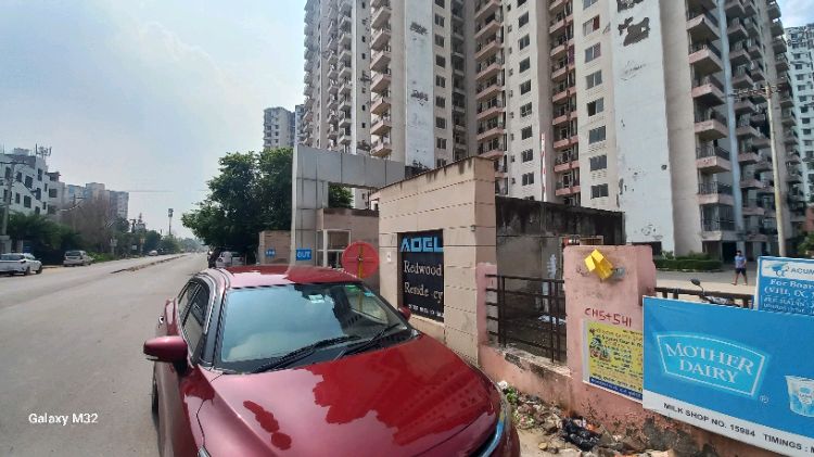 Adel Redwood Residency