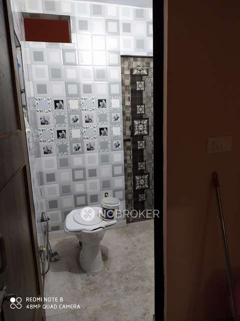 2 BHK Flat In Dda Flats  For Sale  In Dilshad Garden