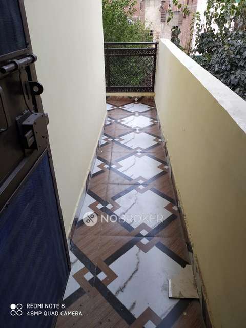 2 BHK Flat In Dda Flats  For Sale  In Dilshad Garden