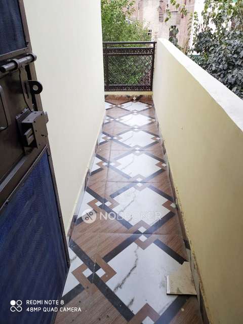 2 BHK Flat In Dda Flats  For Sale  In Dilshad Garden