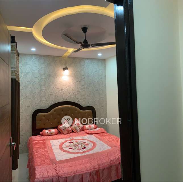 3 BHK Flat For Sale  In Razapur Khurd