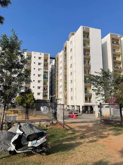 3 BHK Flat In Shriram Smrithi for Rent  In Mallenahalli