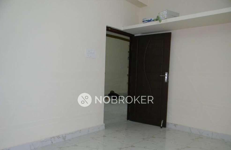 2 BHK Flat In Manzil Plaza For Sale  In Humayun Nagar