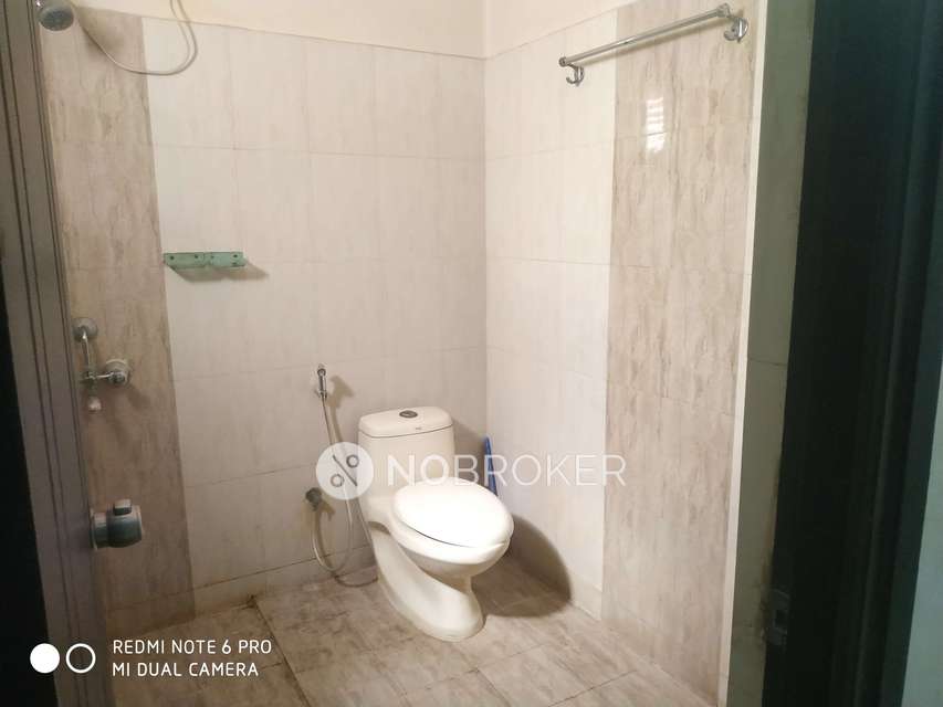 2 BHK Flat In Cottage Green Apartments For Sale  In Kondapur