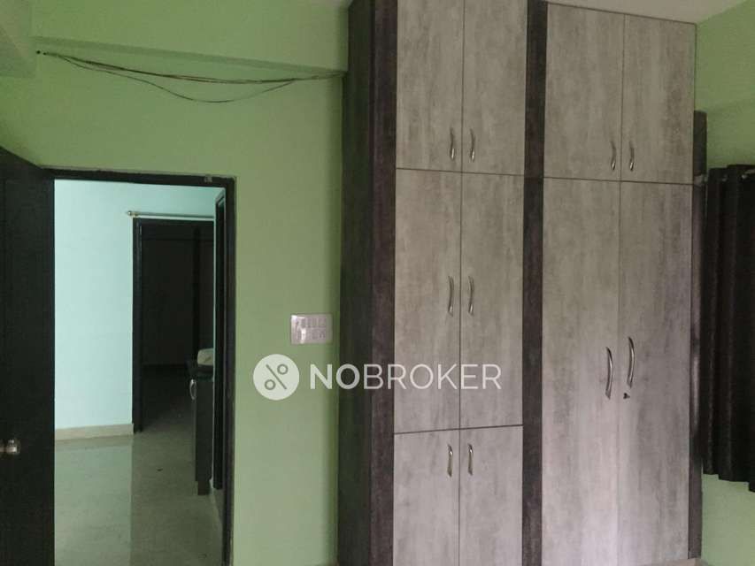 2 BHK Flat In Cottage Green Apartments For Sale  In Kondapur