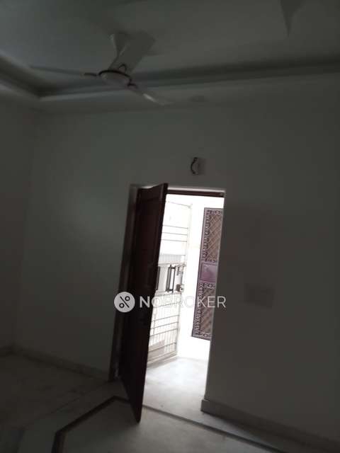4 BHK Flat In Rama Vihar Rwa For Sale  In Anand Vihar