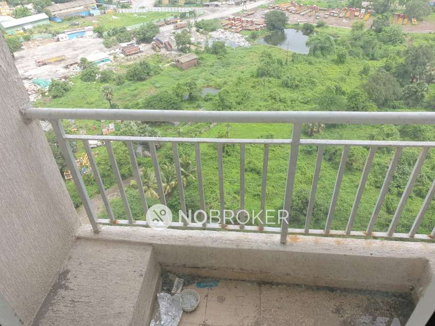 2 BHK Flat In Indiabulls Greens, Panvel For Sale  In Panvel