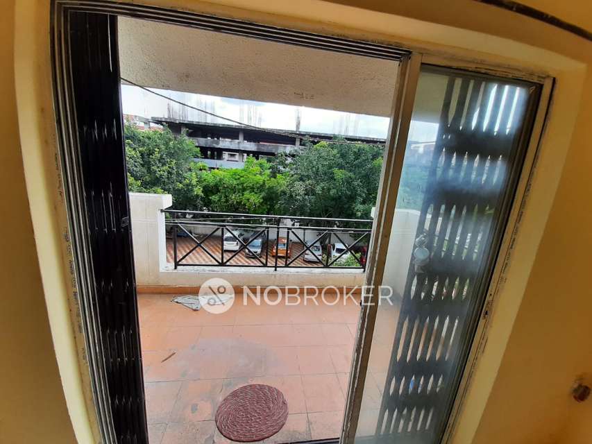 1 BHK Flat In Rakshak Nagar Gold for Rent  In Kharadi