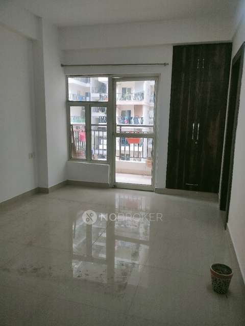 2 BHK Flat In Scc Sapphire for Rent  In Raj Nagar Extension