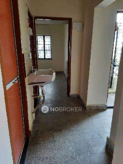 1 BHK Flat for Rent  In Krishnanagar Police Line