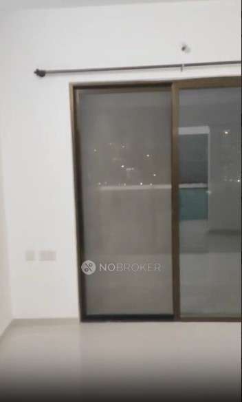 2 BHK Flat In Roshan Milestone for Rent  In Tathawade