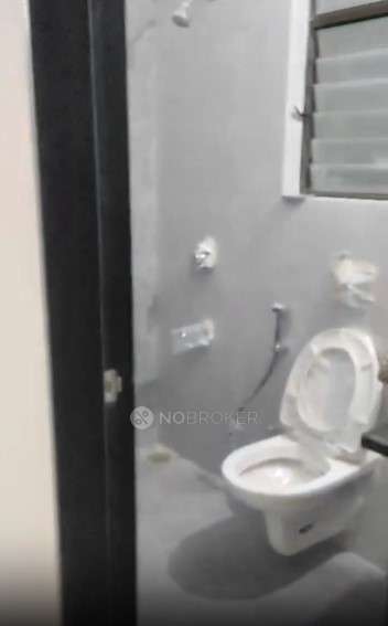 2 BHK Flat In Roshan Milestone for Rent  In Tathawade