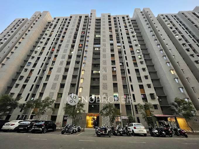 2 BHK Flat In Violet J For Sale  In Violet J,lodha Quality Homes