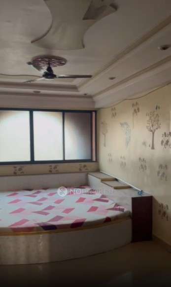 2 BHK Flat In Mayura Mahal Chs For Sale  In Ulhasnagar