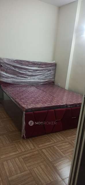 2 BHK Flat In Saya Gold Avenue for Rent  In Indirapuram