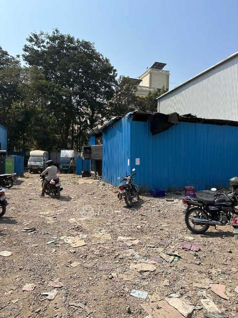 Godown/Warehouse in Townsquare By Naiknavare Developers, Pune for Rent 