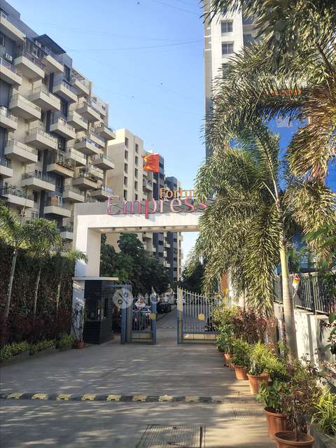 2 BHK Flat In Fortune Empress for Rent  In Handewadi, Pune
