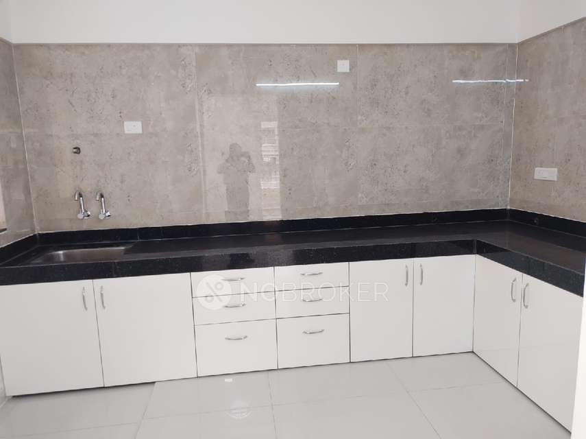 2 BHK Flat for Rent  In Gk Aura