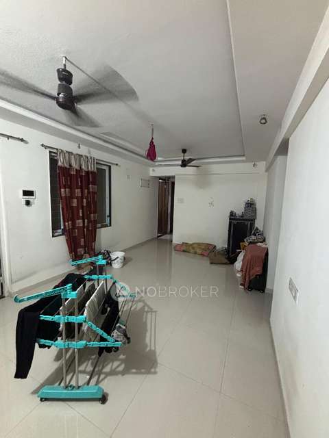 Single Room for Male In 3 BHK  In Vardhaman Manstring In Tathawade, 