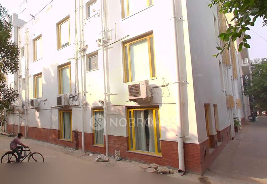 4 BHK House for Rent  In South City 1, Block A