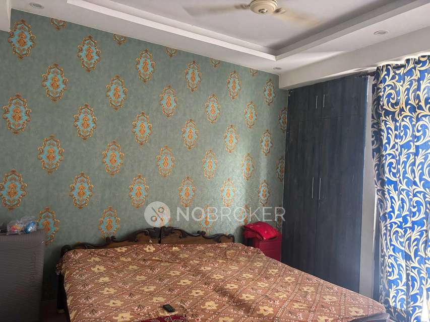 2 BHK Flat In Devika Gold Homz, Bisrakh Jalalpur for Rent  In Bisrakh Jalalpur