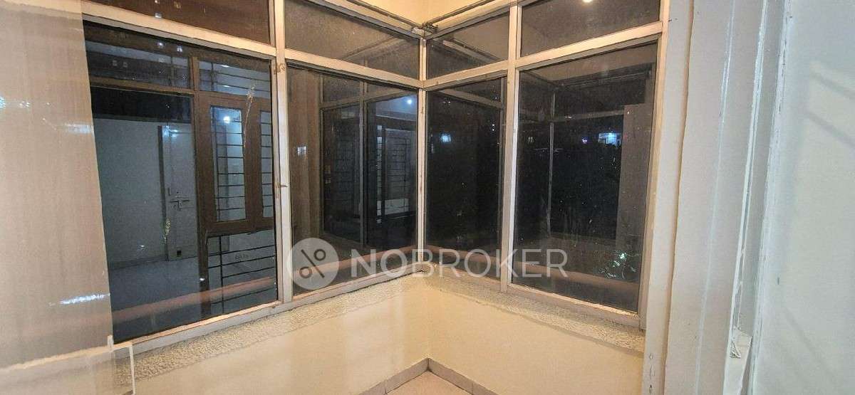 1 BHK Flat In Irwo Westend Towers for Rent  In Sector 47, Gurgaon