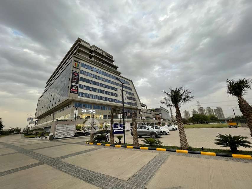 Shop in The Hive, Gurgaon for sale