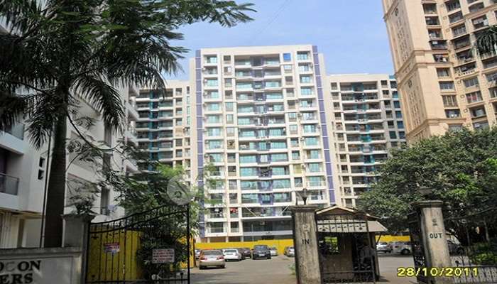 2 BHK Flat In Veena Saaz for Rent In Kandivali East