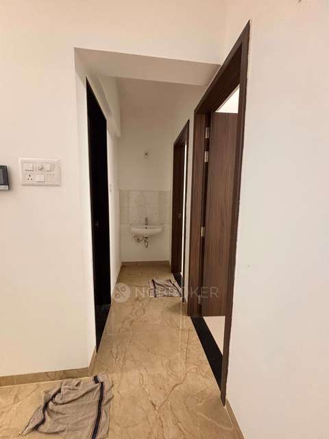 2 BHK Flat In Jhamtani Building for Rent In Pimpri Colony
