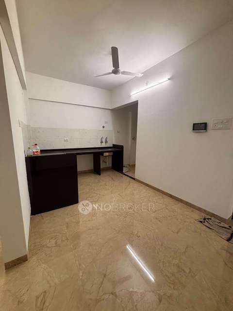 2 BHK Flat In Jhamtani Building for Rent In Pimpri Colony