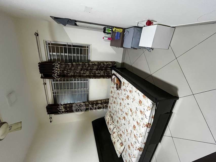 Single Room for Male In 3 BHK  In Srinivasa Sai Poorna Premier In Kudlu