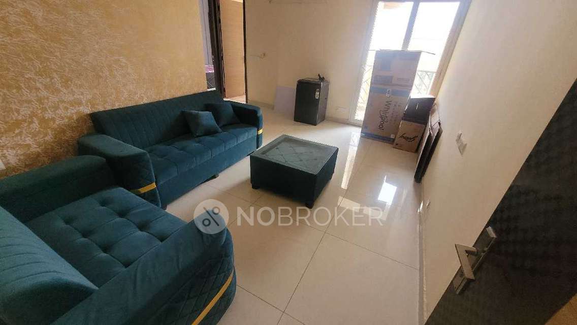 2 BHK Flat In Saya Gold Avenue for Rent  In Indirapuram