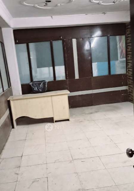 Office Space in Vinod Nagar East, Delhi for Rent