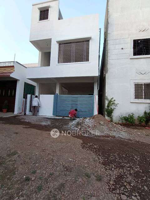 1 BHK House for Rent  In Hotel Moi Grand