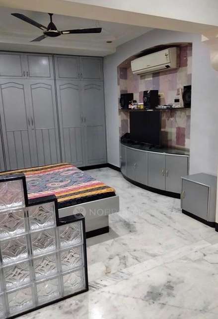 4 BHK Flat In Orion Complex  for Rent  In Aundh Road