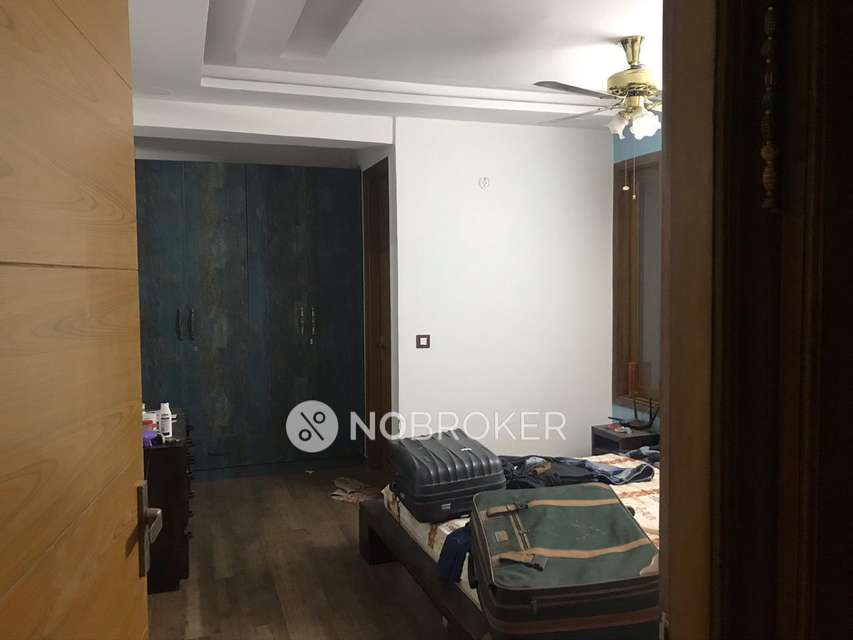 4 BHK Flat In Apartment For Sale  In Chattarpur Enclave