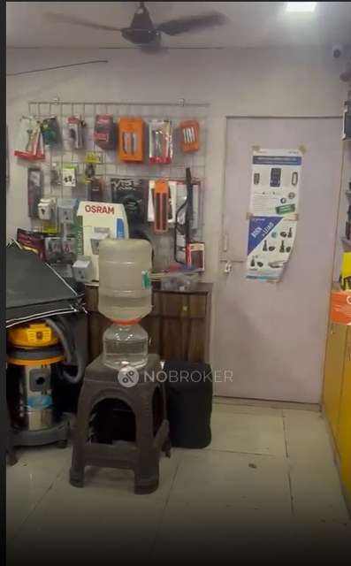 Shop in Borivali West, Mumbai for Rent 